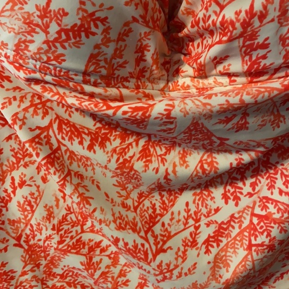 Old Navy Coral Print Tankini - Picture 3 of 10